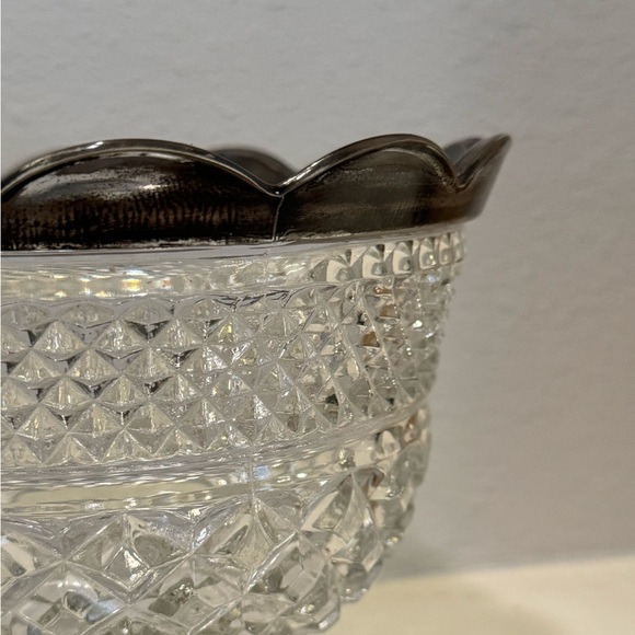 Vintage Anchor Hocking Wexford Pedestal Cut Crystal Bowl w/ Sterling Silver Rim - Picture 7 of 13